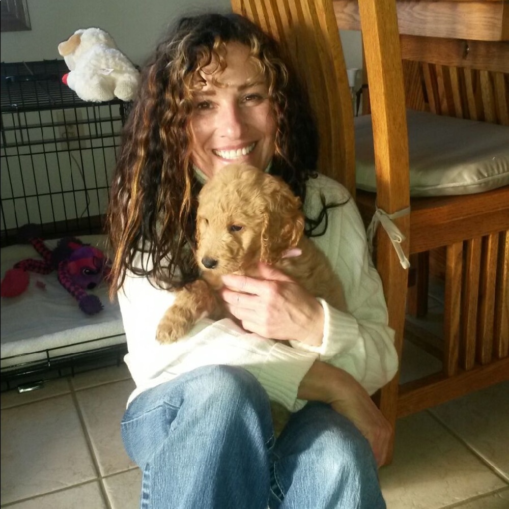 Meet your Posher, Jennifer